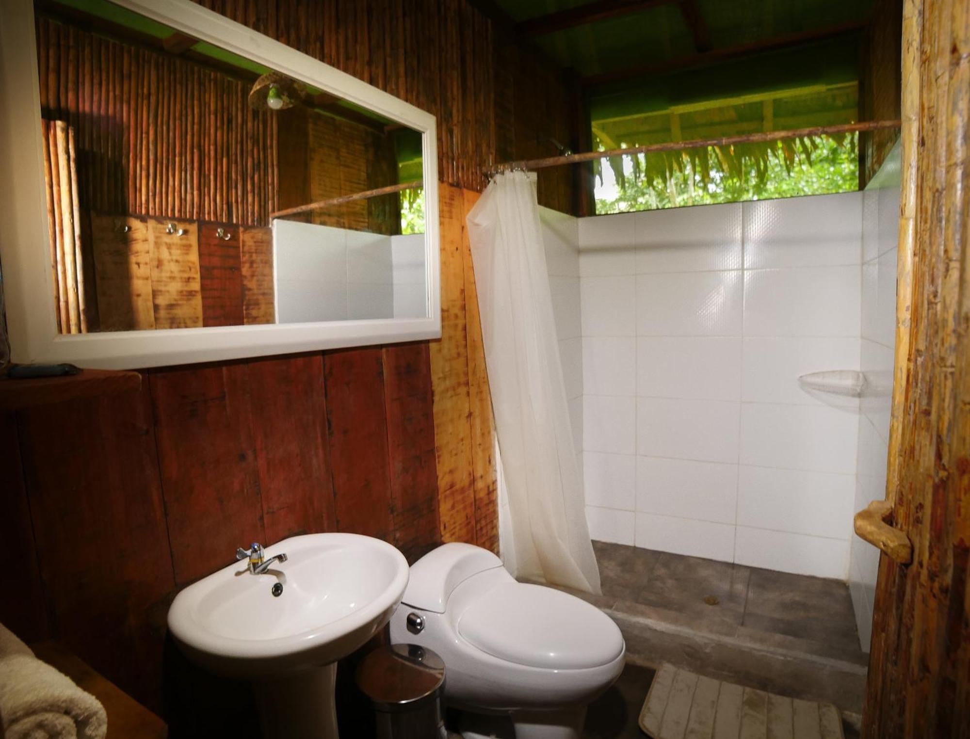 Aemak Iquitos Ecolodge Santa Clara Eksteriør billede